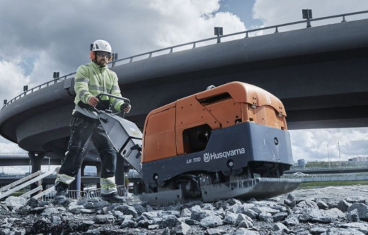 Виброплита дизельная HUSQVARNA LH 700
